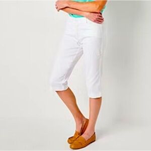 St. john Bays Ladies White Cotton Capri Pants, Size 16, Solid White NWT